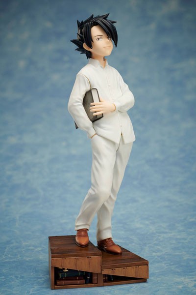 The Promised Neverland: Ray 1/8 Scale PVC Statue