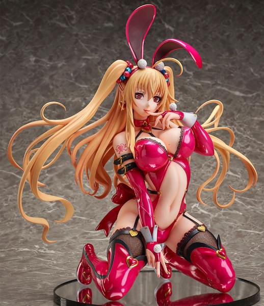 Creators Opinion: Caroline Yuri Bunny Ver. 1/4 Scale PVC Statue
