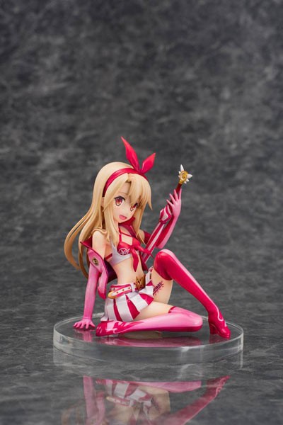 Fate/kaleid liner: Prisma Illya - 3rei: llyasviel von Einzbern Priya Racing Ver. 1/8 Scale