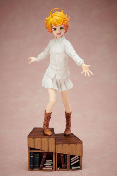 The Promised Neverland: Emma 1/8 Scale PVC Statue