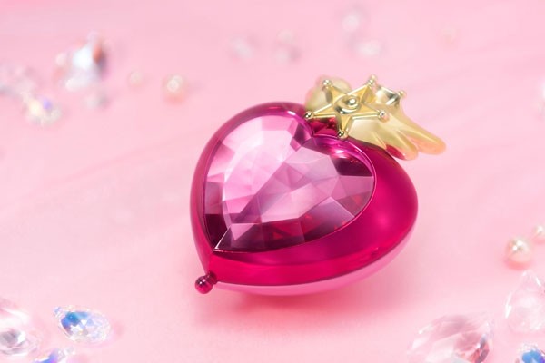 Sailor Moon: Sailor Chibi Moon Compact Proplica