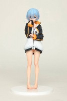 Re:ZERO -Starting Life in Another World: Rem Subaru's Training Suit Ver. non Scale PVC Statue Re:ZERO -Starting Life in Another World: Rem Subaru's Training Suit Ver. non Scale PVC Statue