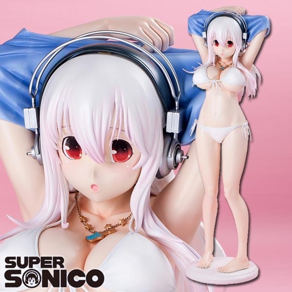 Nitro Super Sonic: Super Sonico 1/2 Scale Polyresin Statue