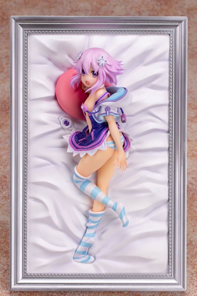 Hyperdimension Neptunia: Neptunia Lying Ver. 1/7 Scale PVC Statue