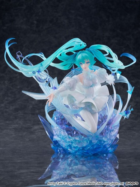 Vocaloid 2: Miku Hatsune Crystal Dress Ver. 1/7 Scale PVC Statue