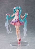 Vocaloid 2: Miku Hatsune Rapunzel non Scale PVC Statue Vocaloid 2: Miku Hatsune Rapunzel non Scale PVC Statue