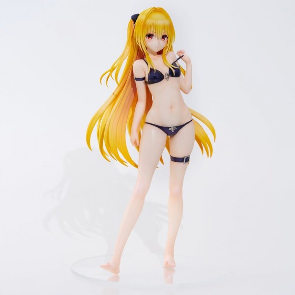 To Love Ru Darkness: Golden Darkness Swimsuit Series 1/4 Scale PVC Figure
