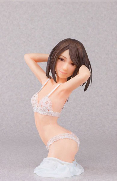 Original Character: Reina 1/3 Scale Resin Statue