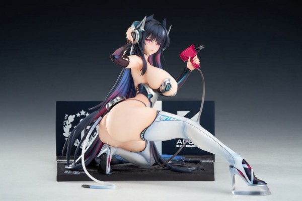 Azur Lane: Strasbourg Faerie of the Race Circuit Ver. 1/7 Scale PVC Statue